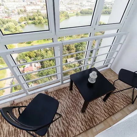 - Mayakovskogo 11 Apartament Mińsk